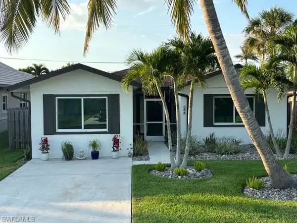 Naples, FL 34108,655 106th AVE N