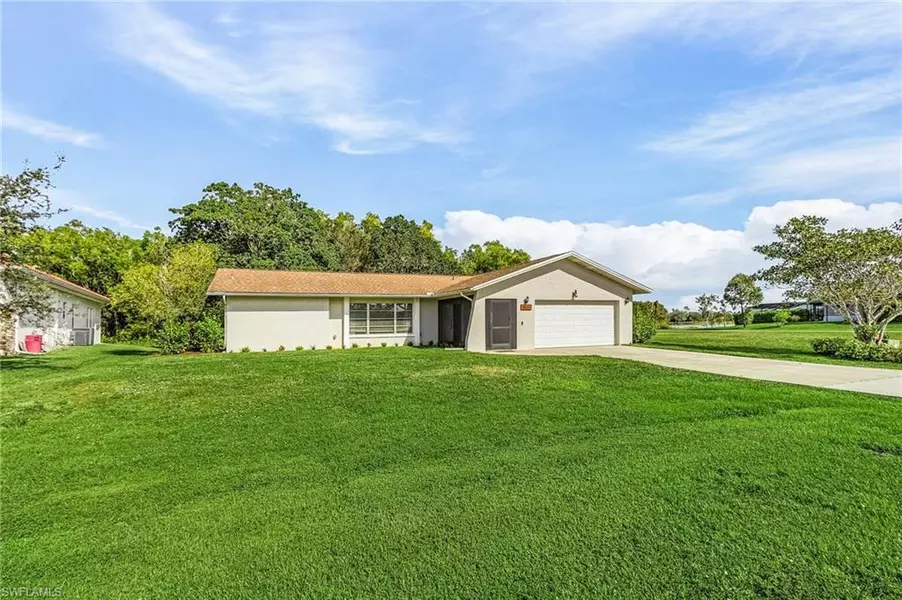 18061 Royal Hammock BLVD, Naples, FL 34114