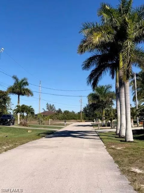 Cape Coral, FL 33993,1239 NW 39th AVE