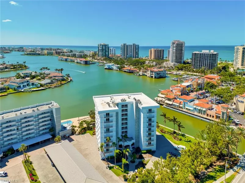 250 Park Shore DR #302, Naples, FL 34103