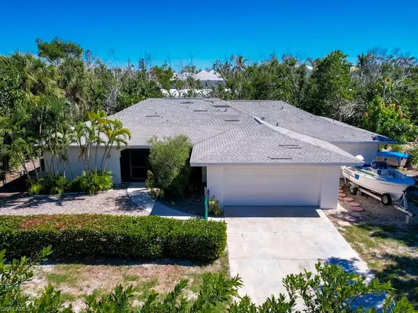 Sanibel, FL 33957,1113 Skiff PL