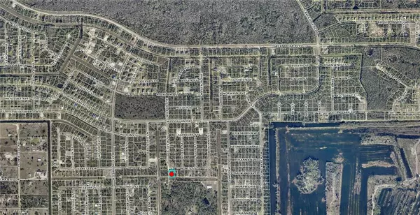 Lehigh Acres, FL 33972,347 Mines ST