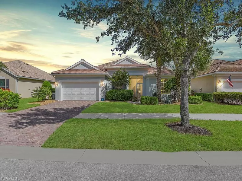 8542 Veronawalk CIR, Naples, FL 34114