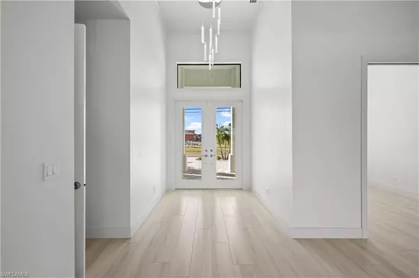 Cape Coral, FL 33993,3317 Embers PKWY W