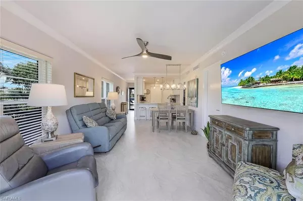 Marco Island, FL 34145,28 Manor TER #9-101