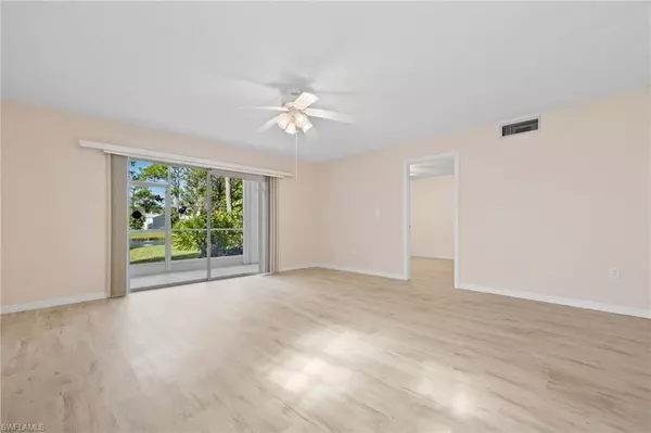 North Fort Myers, FL 33917,7086 Nantucket CIR #1