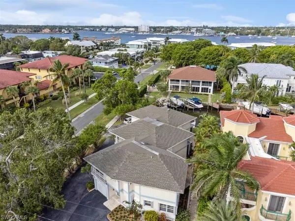 Naples, FL 34102,1495 Blue Point AVE #C