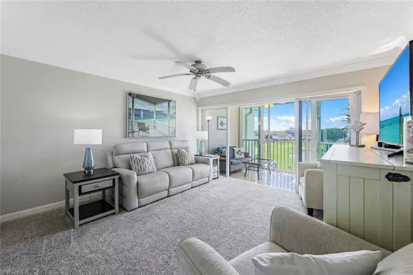 1660 Pine Valley DR #409, Fort Myers, FL 33907