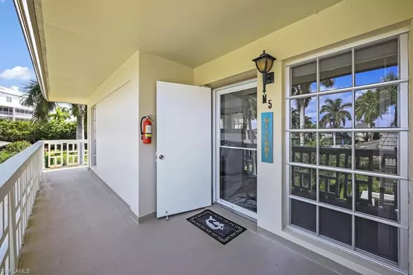 Marco Island, FL 34145,1215 Edington PL #M5