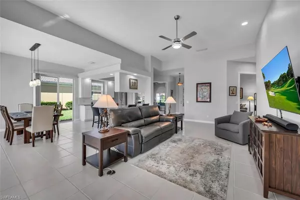 Naples, FL 34114,7260 Carducci CT