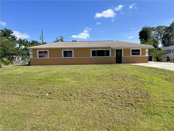 Fort Myers, FL 33905,1762 Brickroad CT