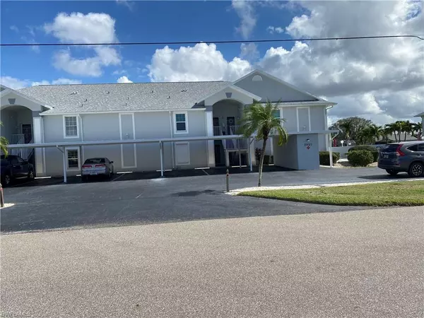 Cape Coral, FL 33904,3927 SE 11th PL #107