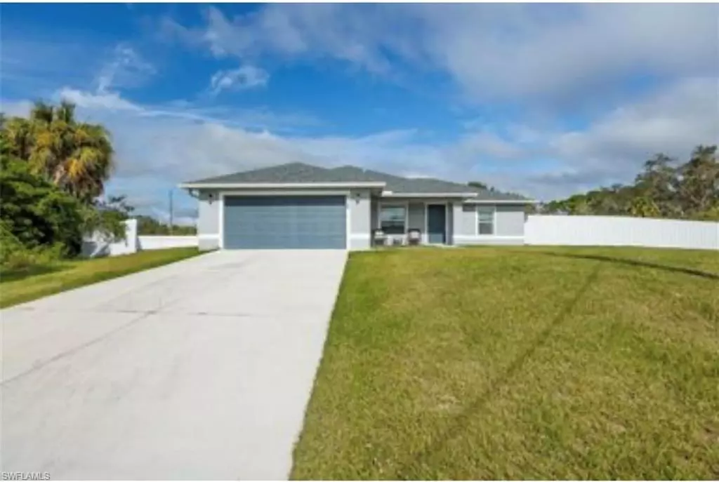 Labelle, FL 33935,8110 Mesa CT