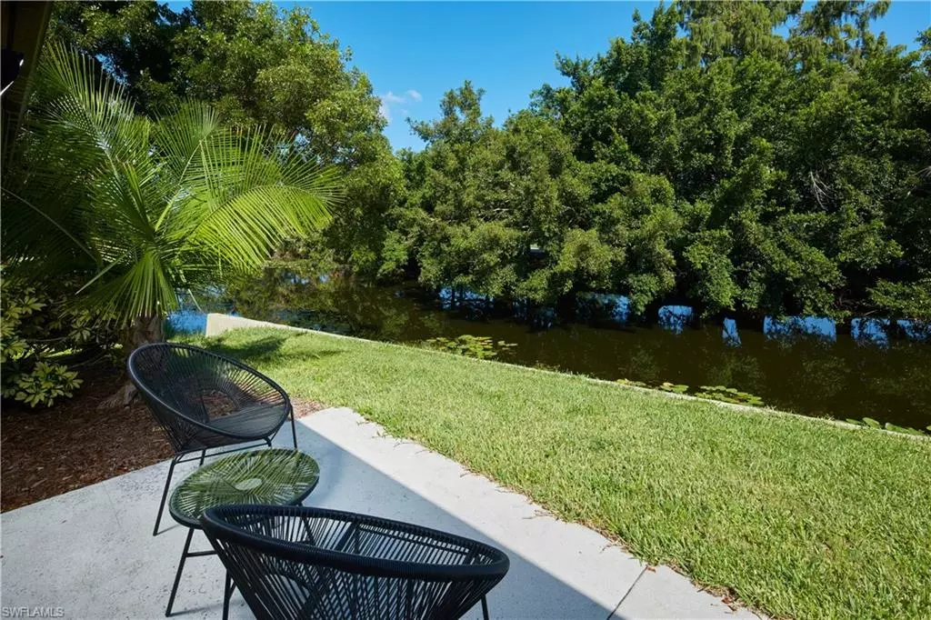 Naples, FL 34110,843 Palm View DR #25