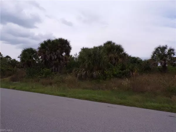 Port Charlotte, FL 33953,2375 McPhearson DR