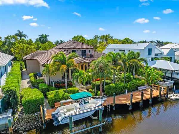 611 18th AVE S, Naples, FL 34102