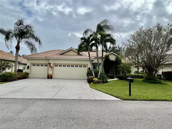 10620 Sir Michaels Place DR, Bonita Springs, FL 34135