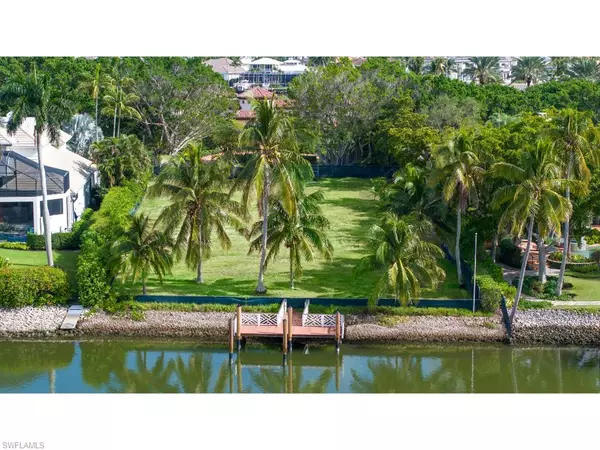 Naples, FL 34102,1144 Galleon DR