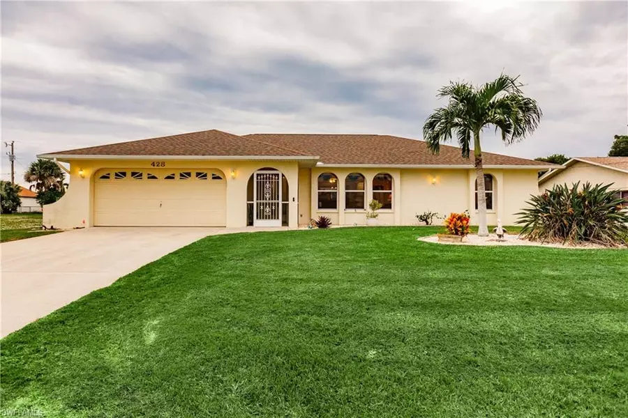 428 SW 37th ST, Cape Coral, FL 33914