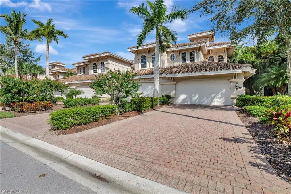 Naples, FL 34114,3185 Aviamar CIR #202