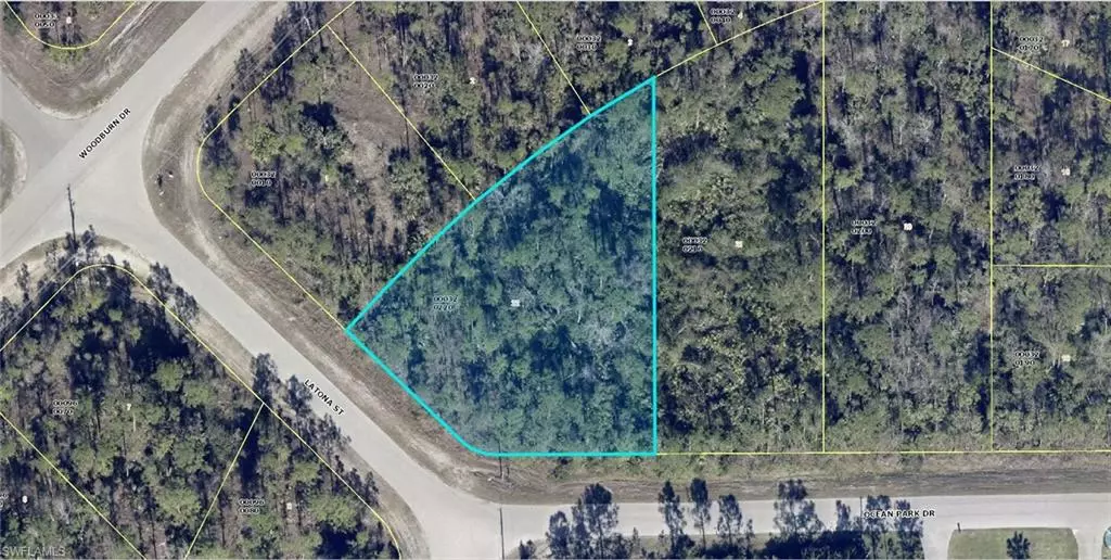 232 Ocean Park DR, Lehigh Acres, FL 33972