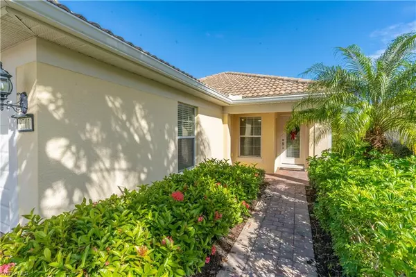 Naples, FL 34114,8701 Querce CT