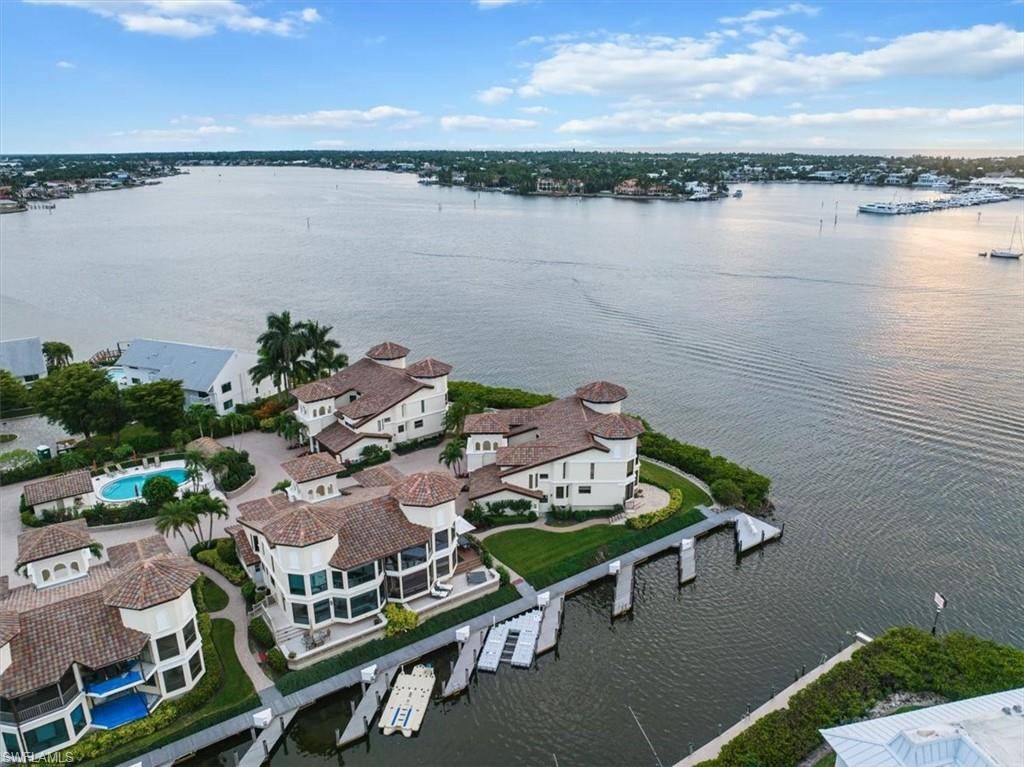 1307 Chesapeake AVE #3-A,  Naples,  FL 34102