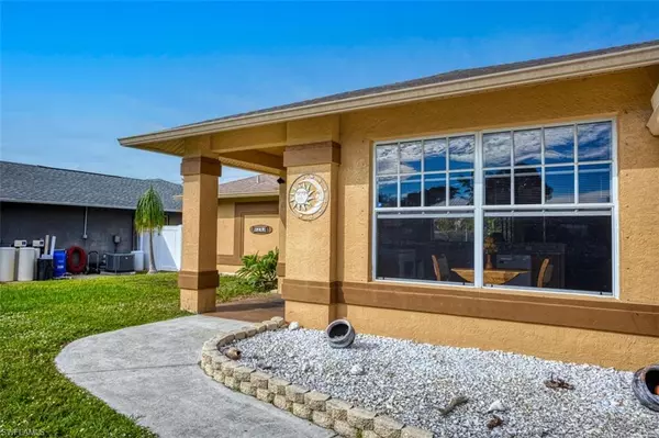 Fort Myers, FL 33967,9243 Crocus CT