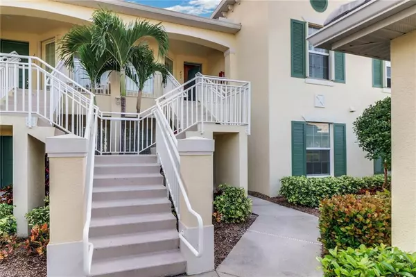 Fort Myers, FL 33919,9941 Periwinkle Preserve LN #202