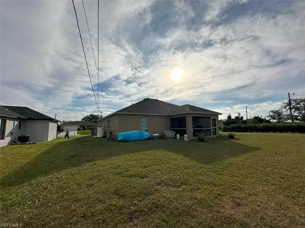 Cape Coral, FL 33909,816 NE 6th PL