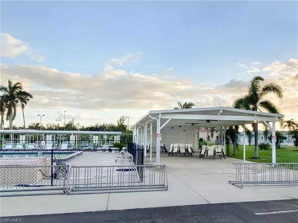 Fort Myers, FL 33908,223 Derwent BLVD W