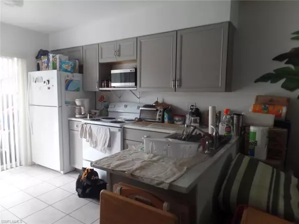 Fort Myers Beach, FL 33931,17316/318 Whitewater CT