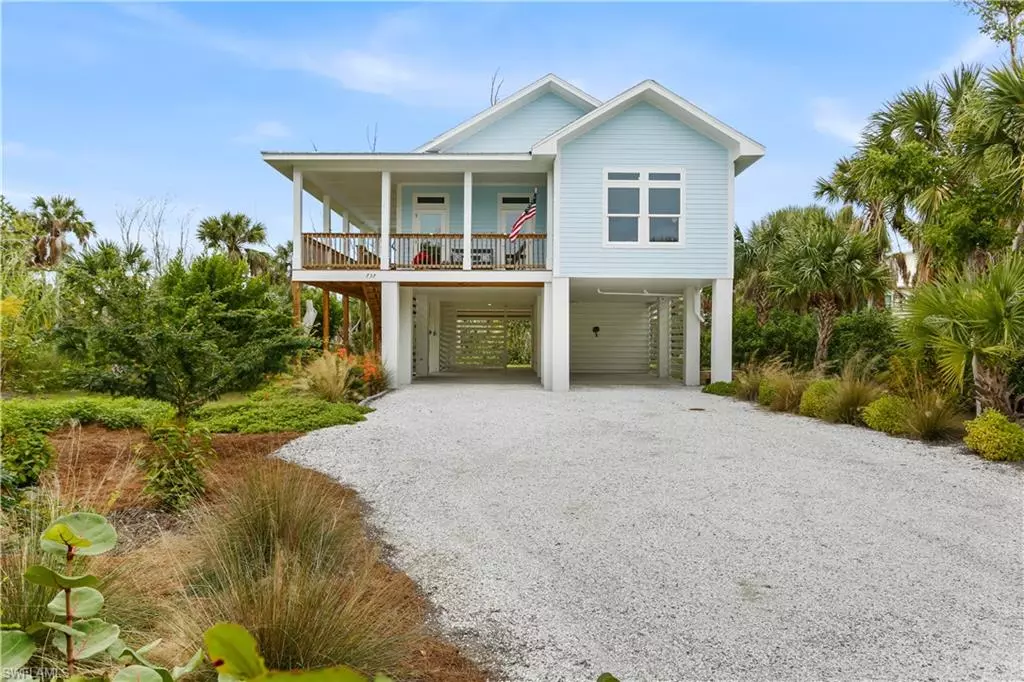 Sanibel, FL 33957,737 Vinca WAY