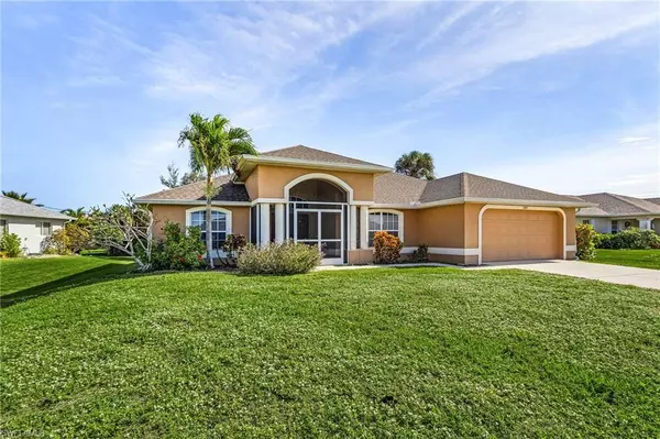 329 SW 30th AVE, Cape Coral, FL 33991