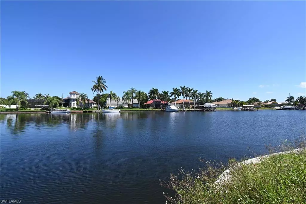 Cape Coral, FL 33914,2931 SW 26th ST