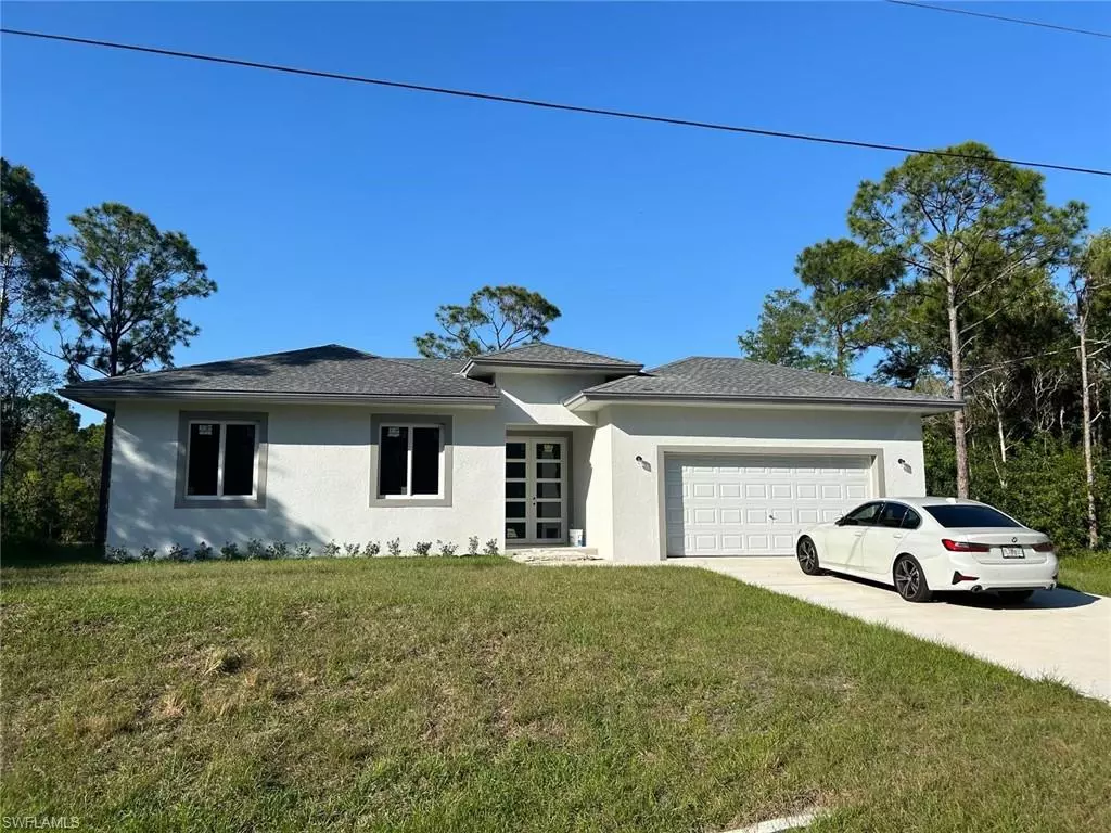 Lehigh Acres, FL 33974,335 Jourferie RD