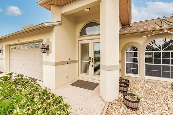 Cape Coral, FL 33991,609 SW 23rd TER