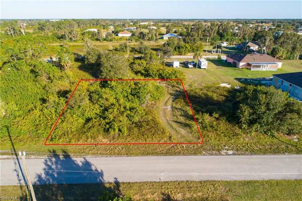 307 Rand AVE, Lehigh Acres, FL 33974