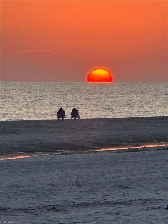 Sanibel, FL 33957,4801 Tradewinds DR