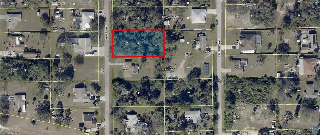 14 Robert AVE, Lehigh Acres, FL 33936