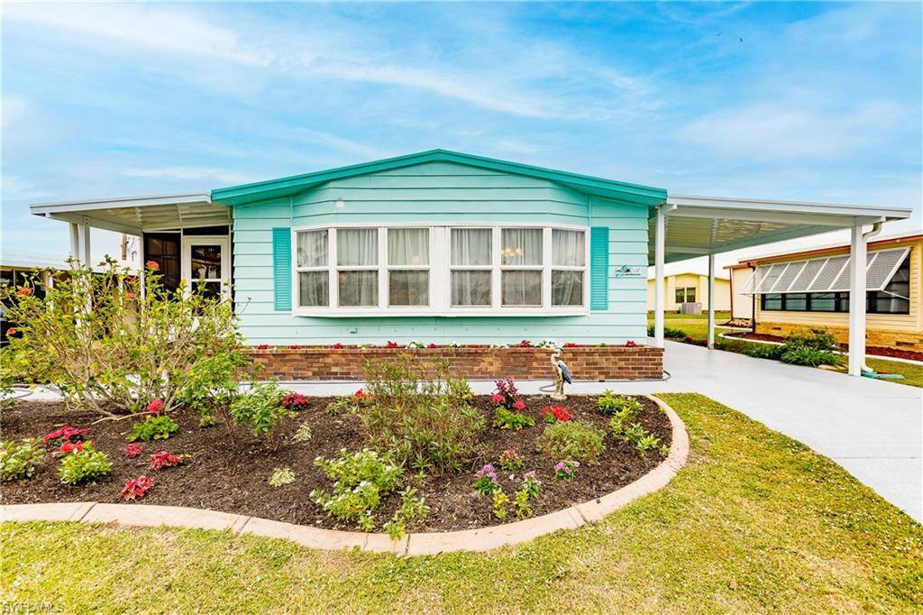3141 Old Farm House DR, North Fort Myers, FL 33917