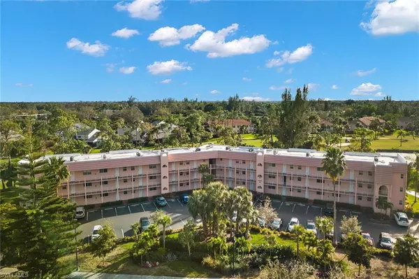 400 Forest Lakes BLVD #206, Naples, FL 34105