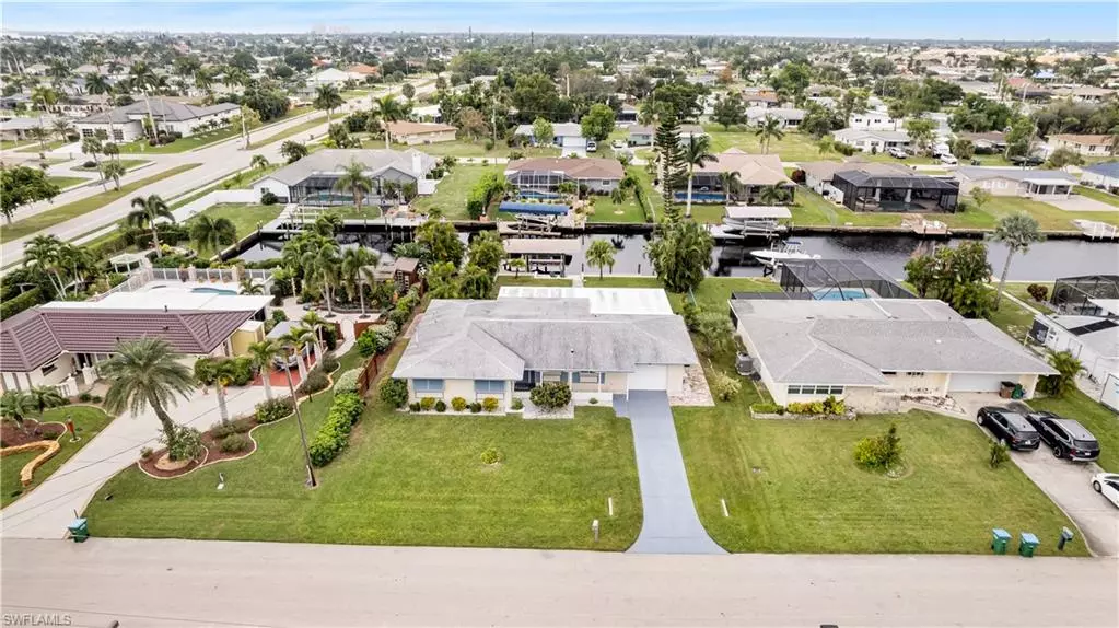 Cape Coral, FL 33904,5260 Wisteria CT