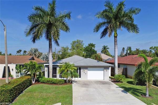 747 106th AVE N, Naples, FL 34108