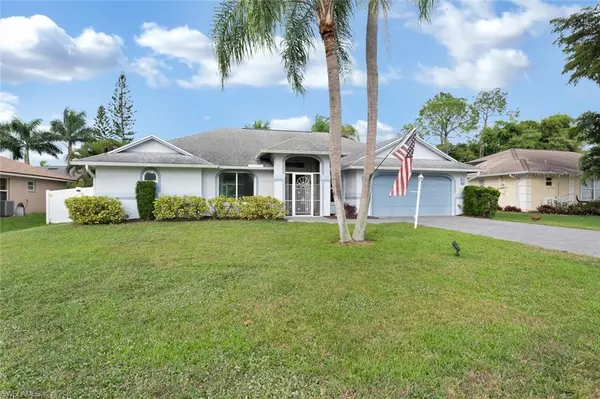 236 Channing CT,  Naples,  FL 34110