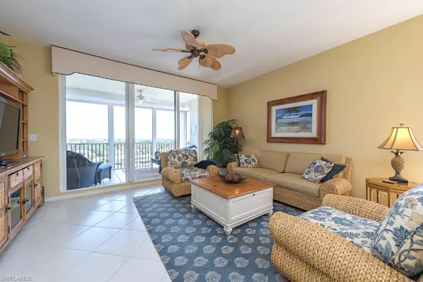 Naples, FL 34108,410 FLAGSHIP DR #806