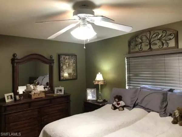 Cape Coral, FL 33914,3814-3816 SW 7th PL