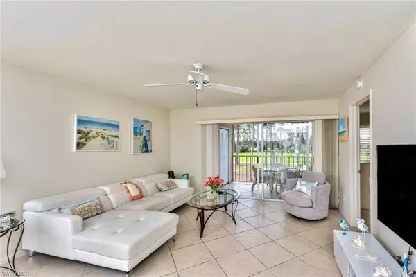 Naples, FL 34104,7360 Glenmoor LN #4209