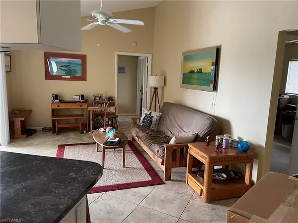 Marco Island, FL 34145,355 Henderson CT