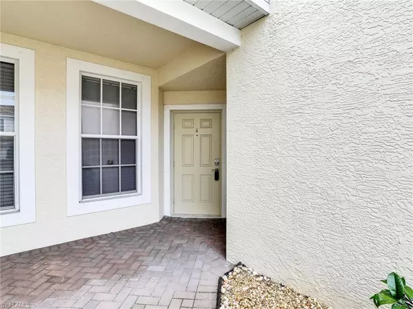 Naples, FL 34105,1435 Tiffany LN #304